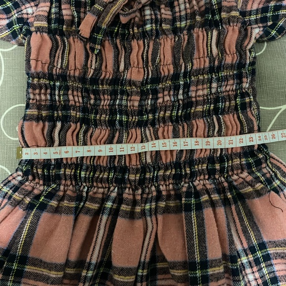 💗 Pink Blouse 💗 - Picture 6 of 8